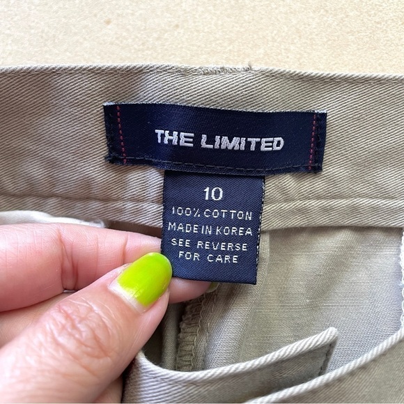 Vintage Khaki Beige High-rise Cotton Twill 4.5" Safari Shorts - Medium - Picture 5 of 9